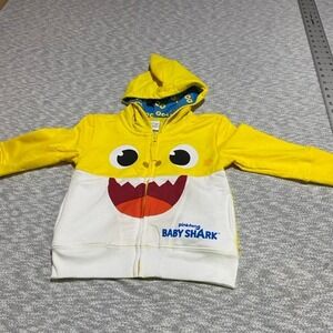 Nickelodeon Baby Shark yellow zip-up hoodie kids 2T. SKU-B882